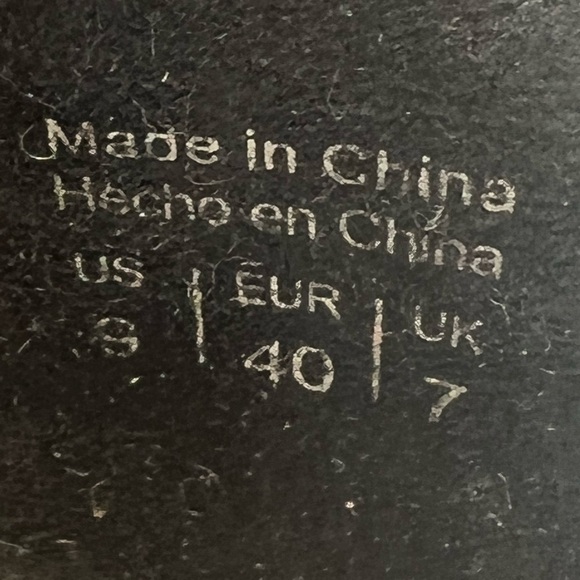 Aldo Black Suede Adjustable Ankle Strap Heeled Sandals Size 9 Women’s - Picture 4 of 10